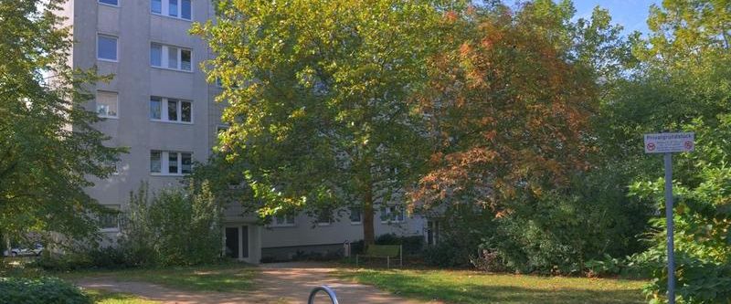 3-Raum-Wohnung sucht sehr ruhige Mieter! - Foto 1