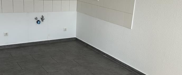 Rent now – pay less! Living in a quiet location! - Photo 1