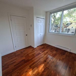 Grand 4 1/2 a Ville emard - Photo 2