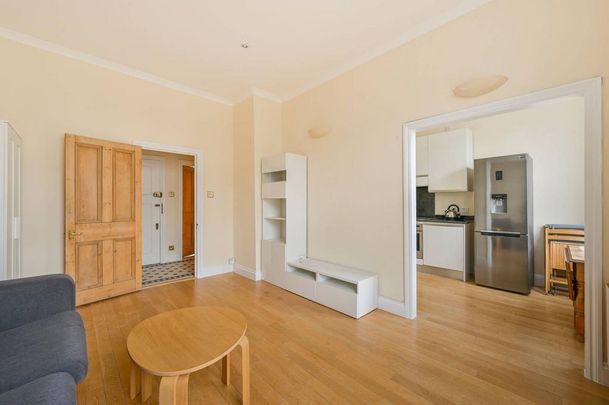 1 bedroom flat to rent - Photo 1