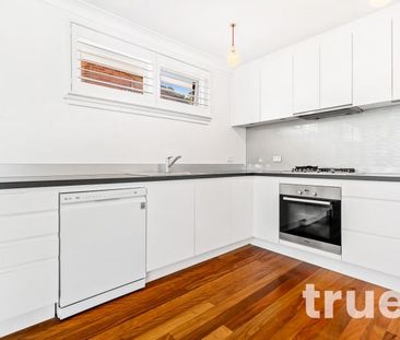 Grand Dual-Living Residence in the Heart of Five Dock - Photo 6