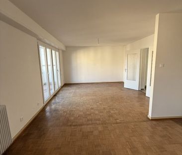 APPT 3/4P + GARAGE + PARKING - Photo 1