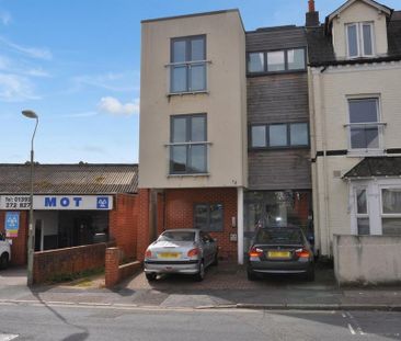 2 bedroom apartment to rent - Photo 6