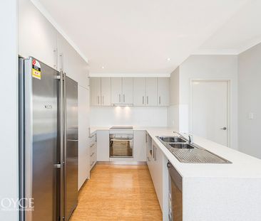 18/180 Stirling Street, PERTH WA 6000 - Photo 2