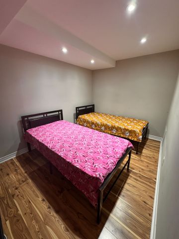 For Lease - 1435 Rennie Street Unit# Basement, Oshawa, Ontario - Photo 2