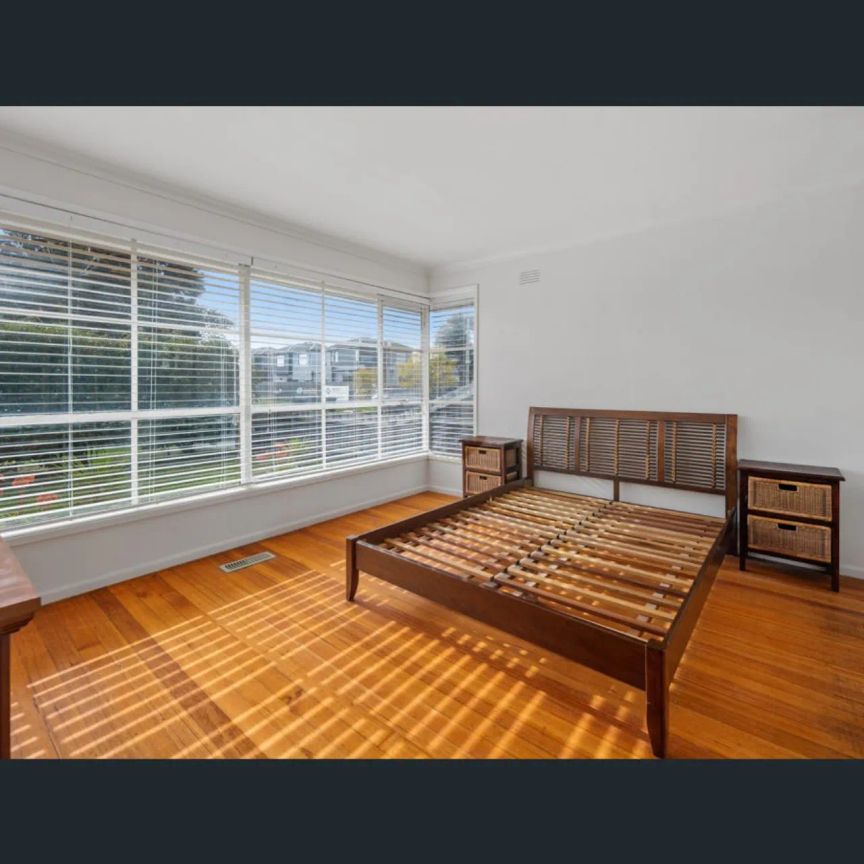 GREAT FAMILY HOME - Photo 1