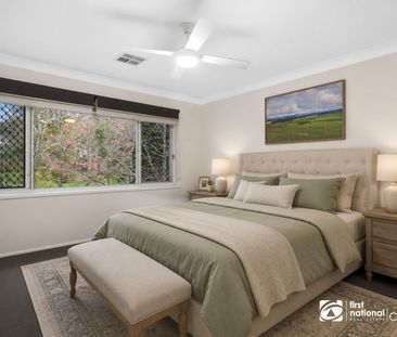 Gorgeous Renovated Home - Multiple Living Areas - Photo 6