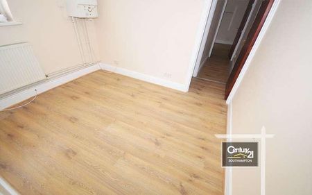 |ref: |, Portswood Road, Southampton, SO17 - Photo 2