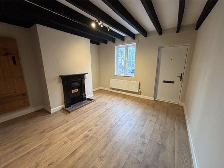 4 bedroom semi-detached house to rent - Photo 3