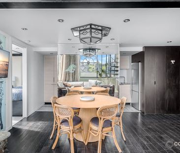 Fully Furnished - New York loft-inspired living - Photo 6