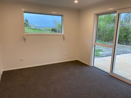 Sunny Accessible 4BR New Home Near Mosgiel - Photo 4