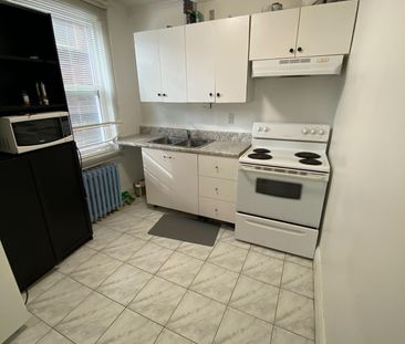 For Lease - 46 Rockcliffe Boulevard Unit# Main Floor, Toronto, Ontario - Photo 1