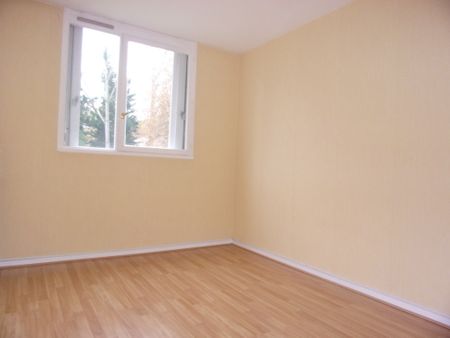 Location Appartement 4 pièces 70m² VERNON 27200 - Photo 4