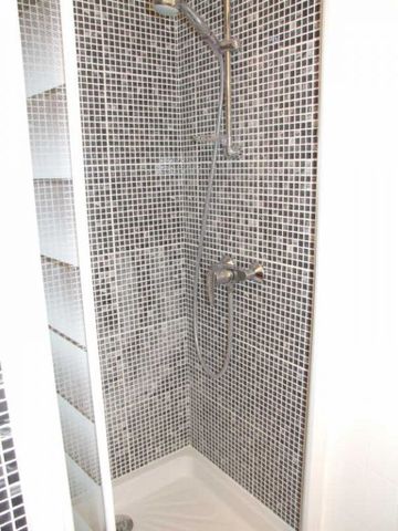 Location Appartement 3 pièces 51m² - Photo 4