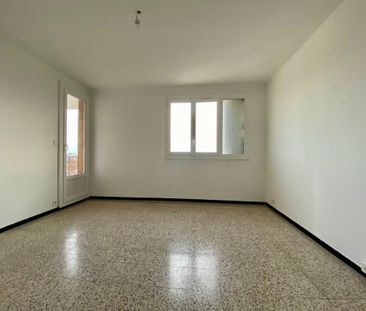 Location Appartement 3 pièces 56m² AVIGNON 84000 - Photo 2