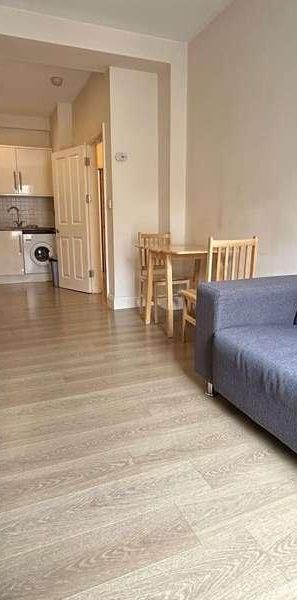 Flat, Goodmayes House, Goodmayes Road, Ilford, IG3 - Photo 1