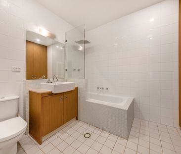 25 Sheehy Street, Glebe NSW 2037 - House For Rent | Domain - Photo 4