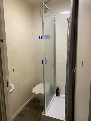 CONNIBURROW - ROOM RENTAL - Photo 3