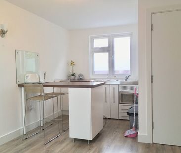 Studio Flat, Claremont Road, NW2 - Photo 5