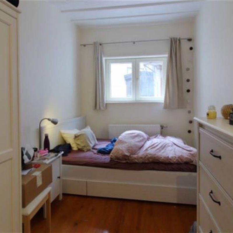 Appartement te huur - Photo 1