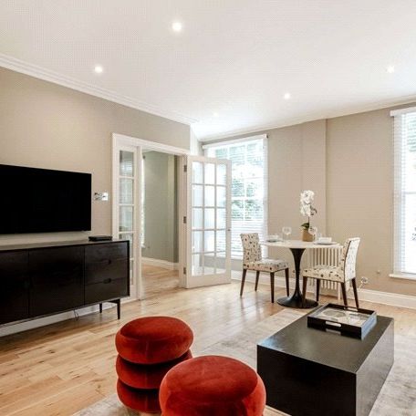 Grosvenor Hill, Mayfair - Photo 1