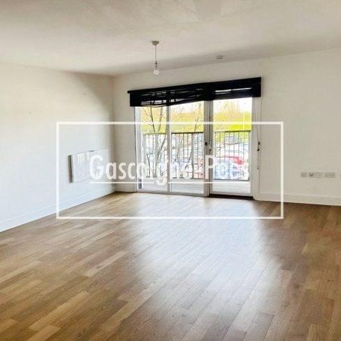 Beggarwood, RG22 - Photo 1