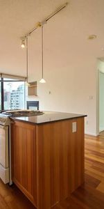 1 bedroom 1 bath 1723 Alberni Coal Harbor West End Vancouver - Photo 3