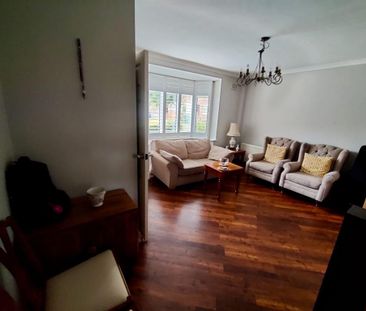 2 bedroom end of terrace house to rent - Photo 5