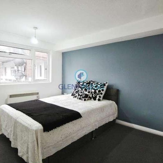 Seymour Road, Slough, SL1 - Photo 1