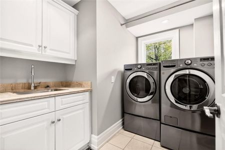 For Lease - 1670 MEDAD SPRINGS Court, Burlington, Ontario - Photo 4