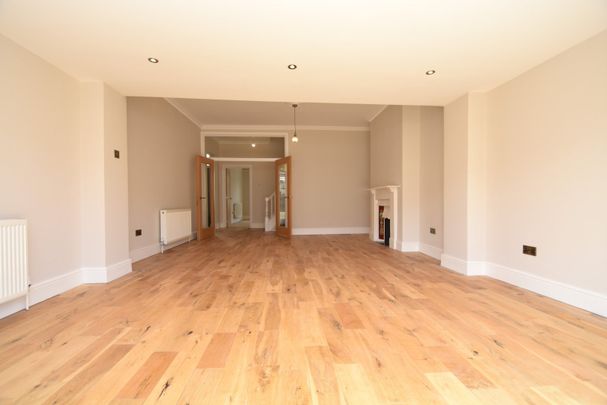 5 bedroom semi-detached house to rent - Photo 1