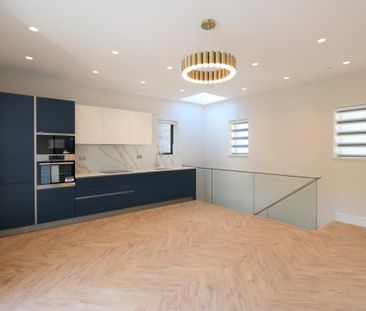 2 bedroom semi-detached house to rent - Photo 6