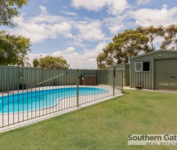 QUIET WINDSOR HILLS LOCATION - Photo 2