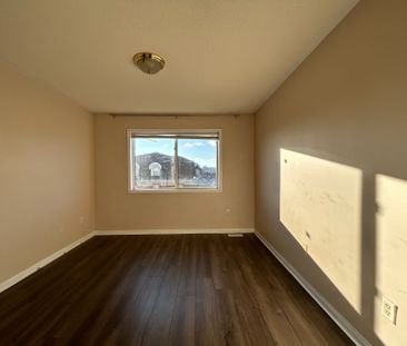 For Lease - 233A Rouge River Dr Drive, Toronto, Ontario - Photo 2