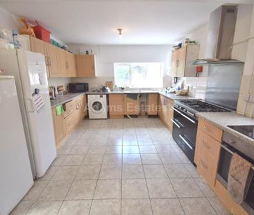 1 bedroom in a house share to rent - Photo 6