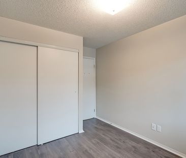 For Lease - 1450 Glen Abbey Gate Unit# 422, Oakville, Ontario - Photo 4