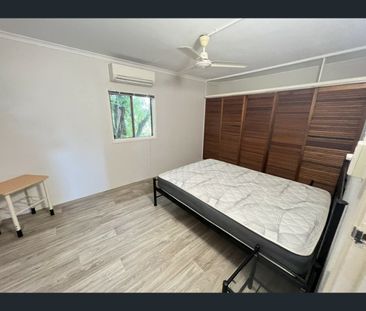 Unit 3/10 Dalrymple Street, Bowen, Qld 4805 - Photo 4