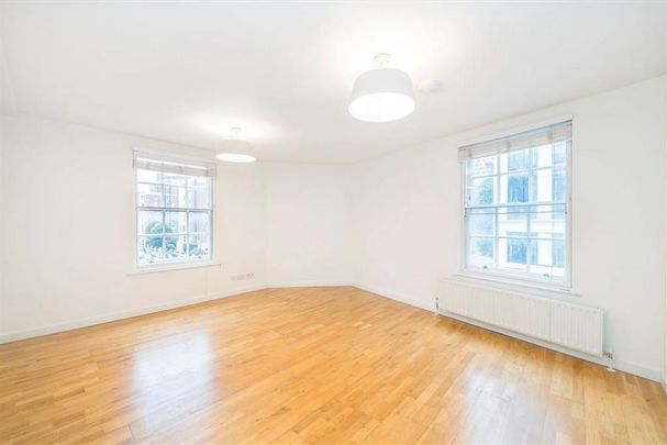 3 bedroom flat to rent - Photo 1