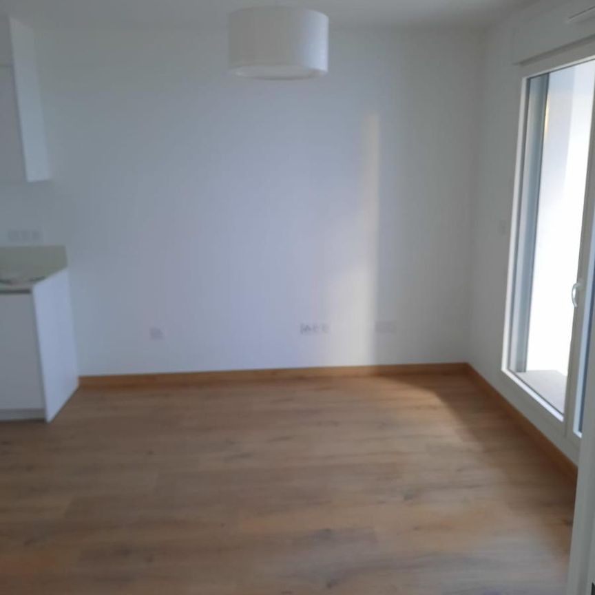 Location Appartement 2 pièces 41m² CHAMPS SUR MARNE 77420 - Photo 1