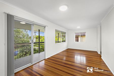 DELIGHTFULLY RENOVATED FAMILY HOME IN ORMISTON - Photo 3
