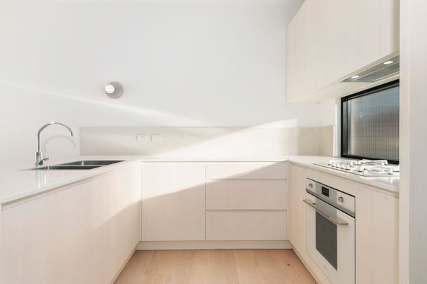 Premier Two Bedroom Townhouse In The Heart Of Prahran - Photo 1