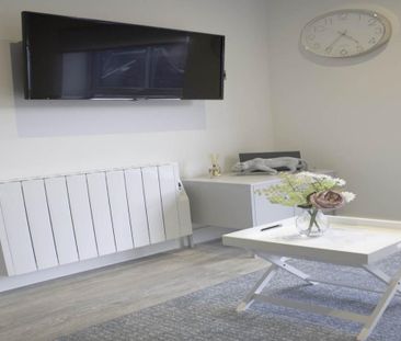 1 bedroom apartment to rent - Photo 2