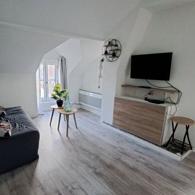 BEAU T2 MEUBLE REFAIT A NEUF - Photo 1