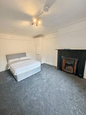 3 bedroom house share to rent - Photo 3