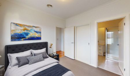 Stylish, Spacious, and Perfectly Positioned - Photo 3