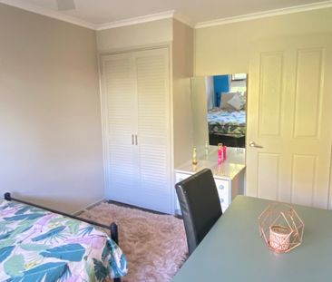 Belconnen - Photo 1