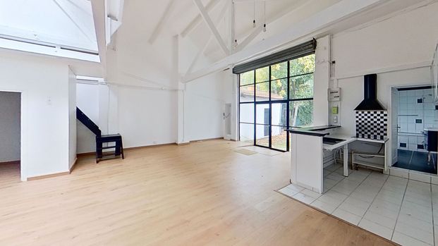 Location Maison 5 pièces 154m² - Photo 1