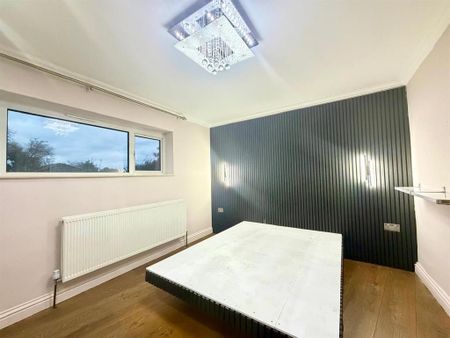 6 bedroom house to rent - Photo 4