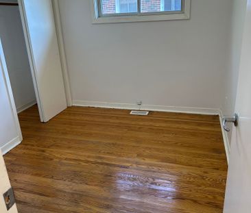 For Lease - 260 Linden Street, Oshawa, Ontario - Photo 2