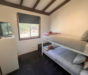 3 Bedroom Unit - $600/week - 12 month lease - Photo 5